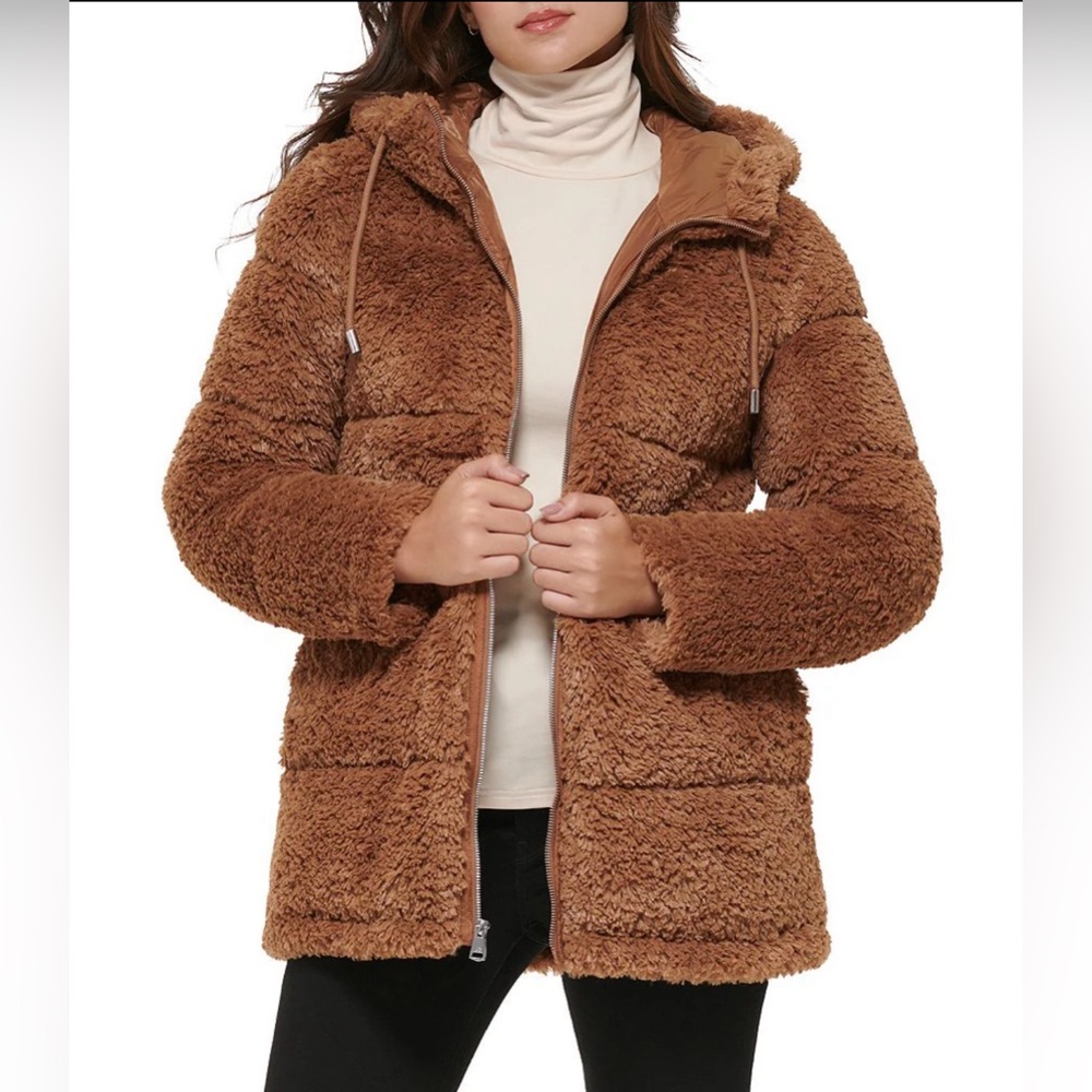Faux Fur Stand Collar Hooded Long Sleeve Puffer
Jacket